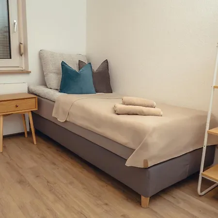 Lgh2-4 Schlafzimmer, Voll Ausgestattet, Wlan, Balkon, Self-check-in דירה *