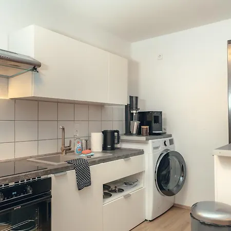 公寓 Lgh2-4 Schlafzimmer, Voll Ausgestattet, Wlan, Balkon, Self-check-in 朗根哈根